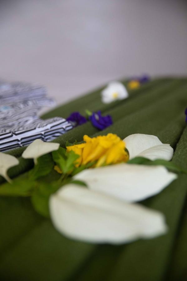 Ahana Resort เอลนิโด ภายนอก รูปภาพ